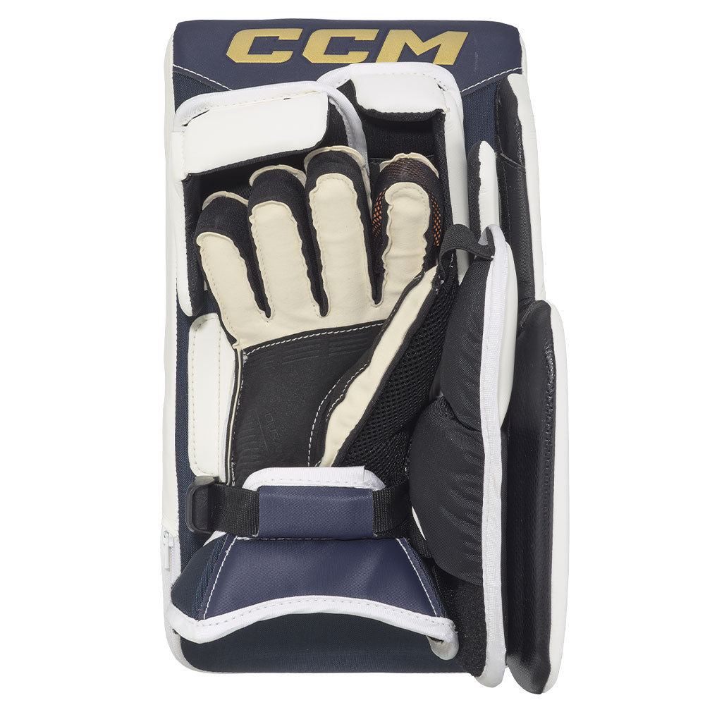 CCM AXIS 2 SENIOR GOALIE BLOCKER