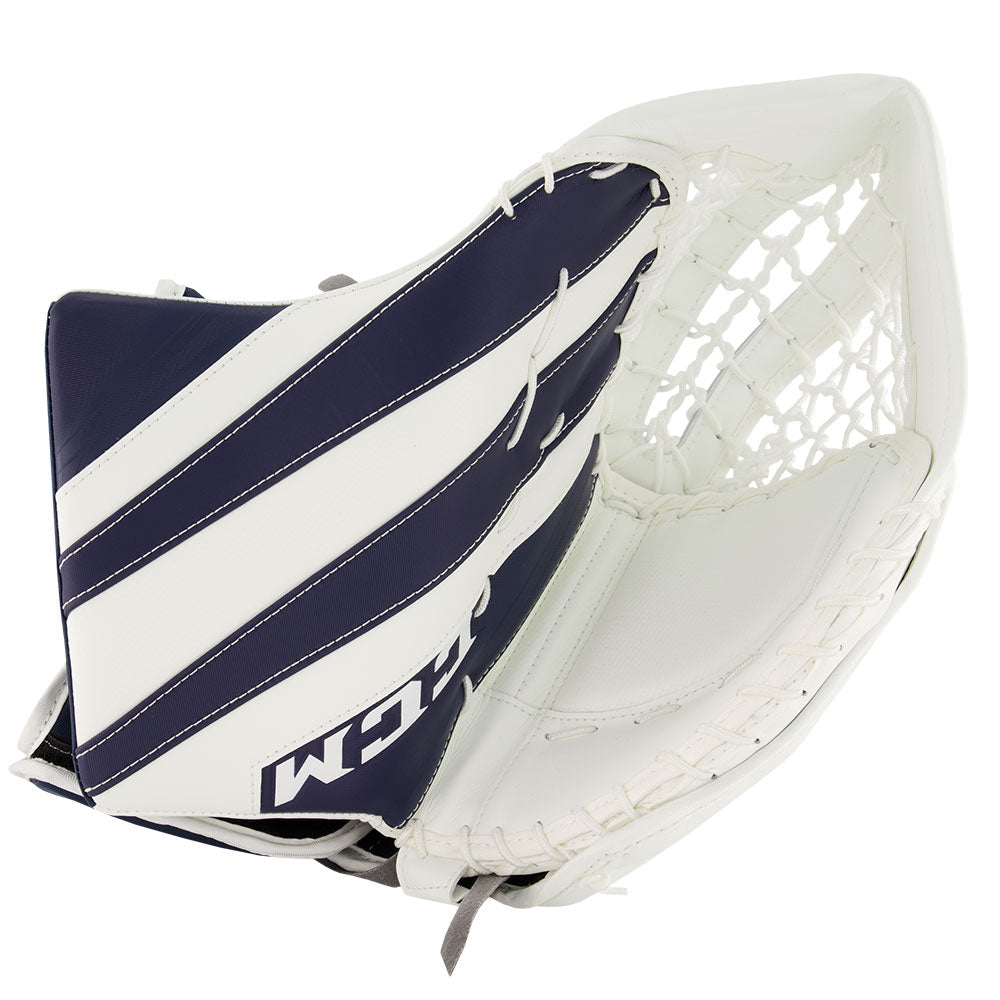 CCM EXTREME FLEX E5.9 INTERMEDIATE GOALIE CATCHER