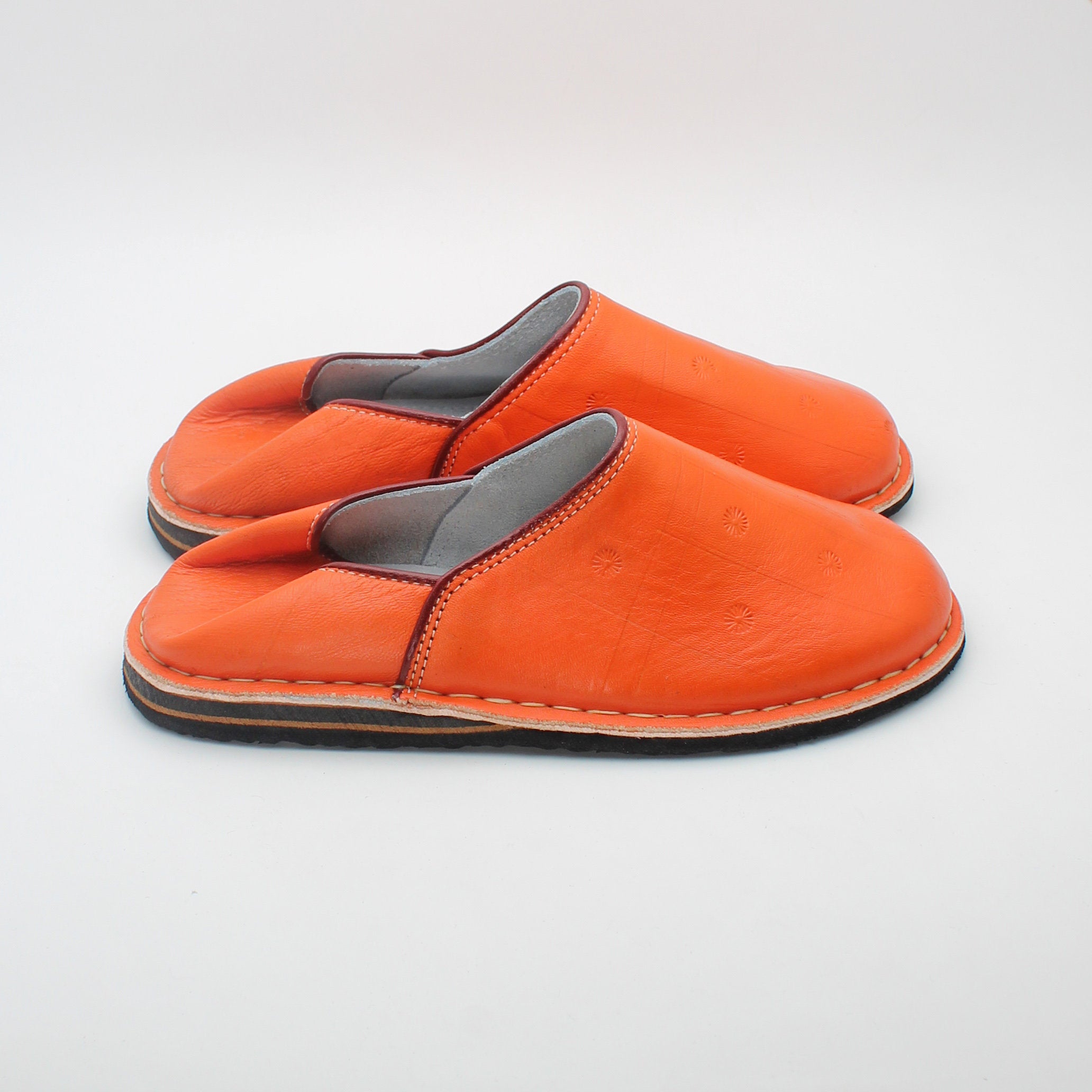 Orange round toe mens  mule shoe slippers, Moroccan mens leather mules slipper, morocco handmade shoes babouches 30S4