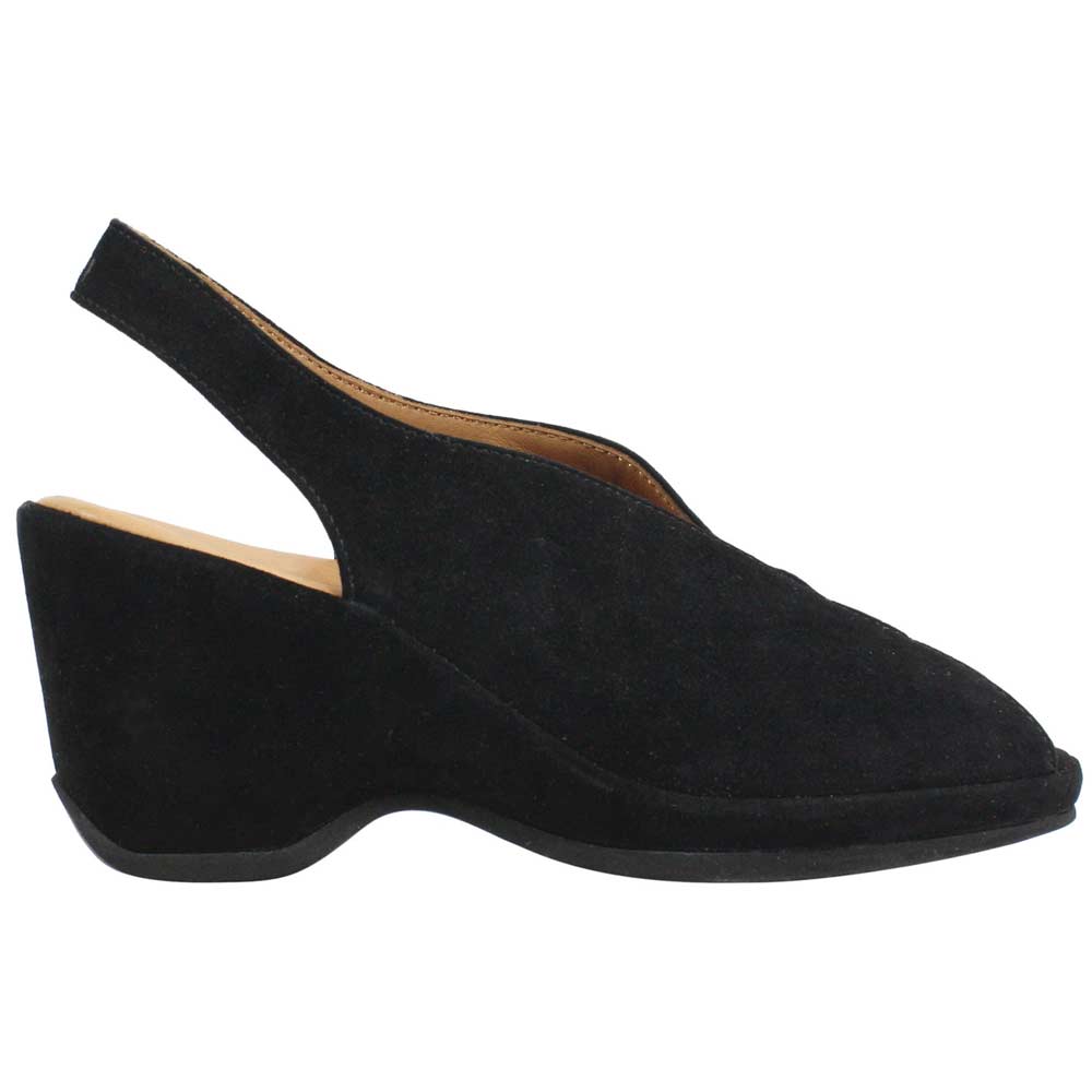 L'Amour Des Pieds Women's Odetta Black Suede