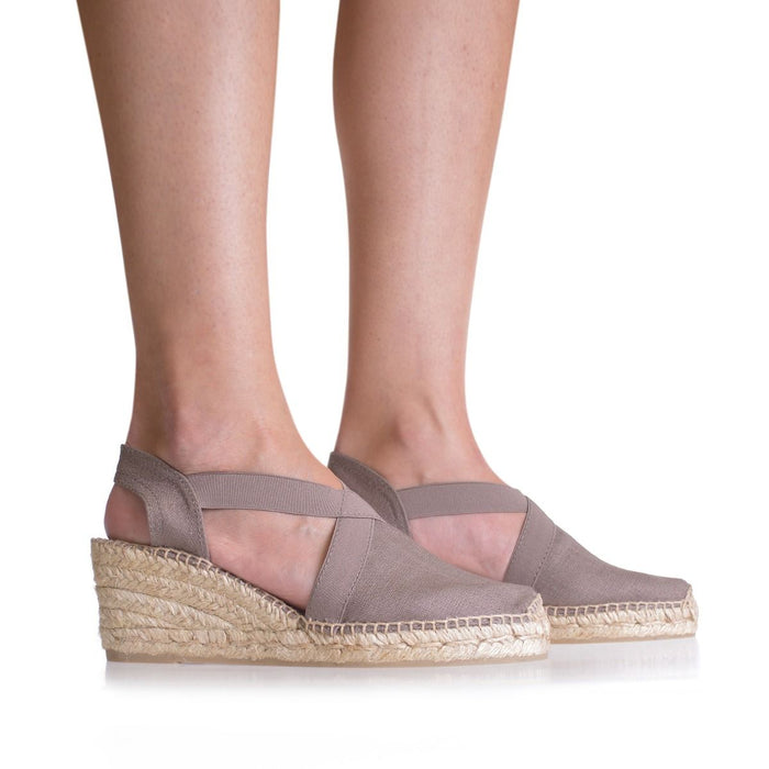 Mantel specificeren onderwijzen Toni Pons Women's Ter Taupe Linen — Tip Top Shoes