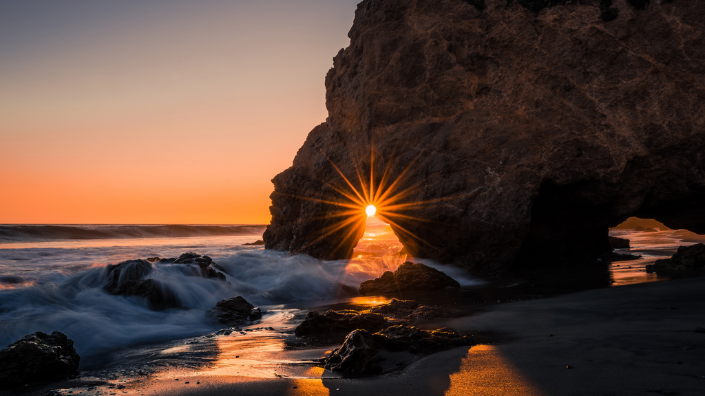 El Matador Sea Cave Photography