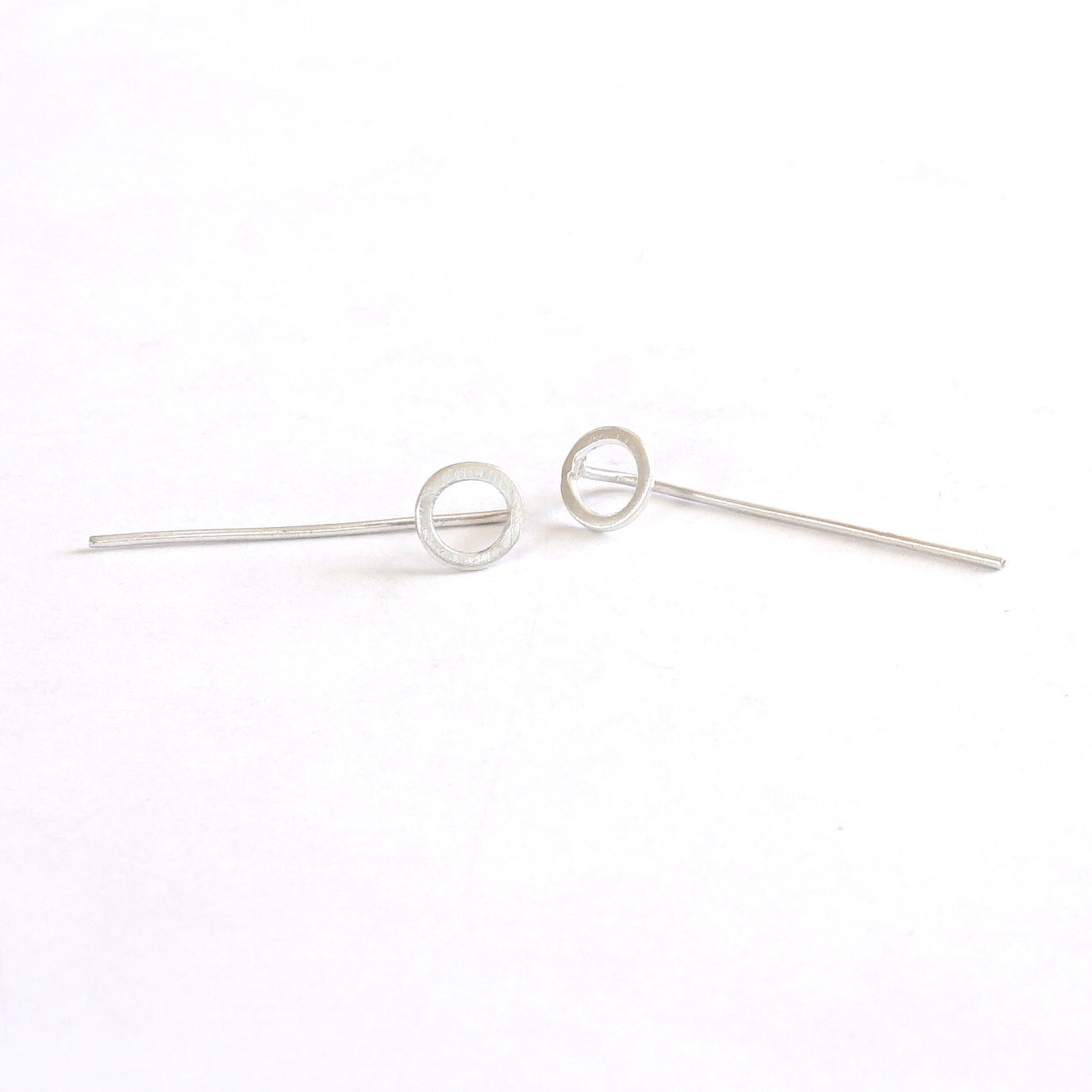 Sophisticated and Tasteful, Hand-Crafted Open Circle Threader Earring - 0214