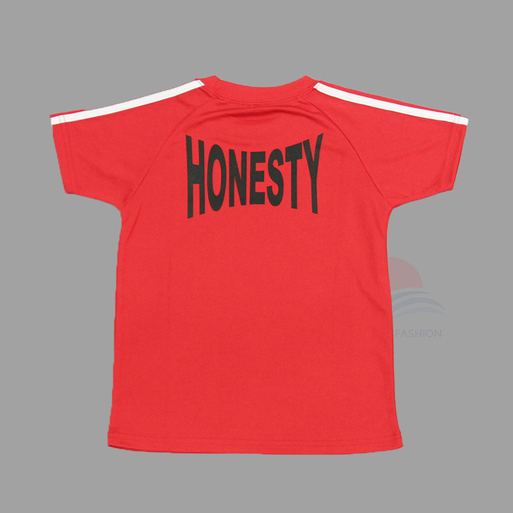 red pe t shirt