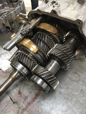 BMW E24 JPS Gearbox