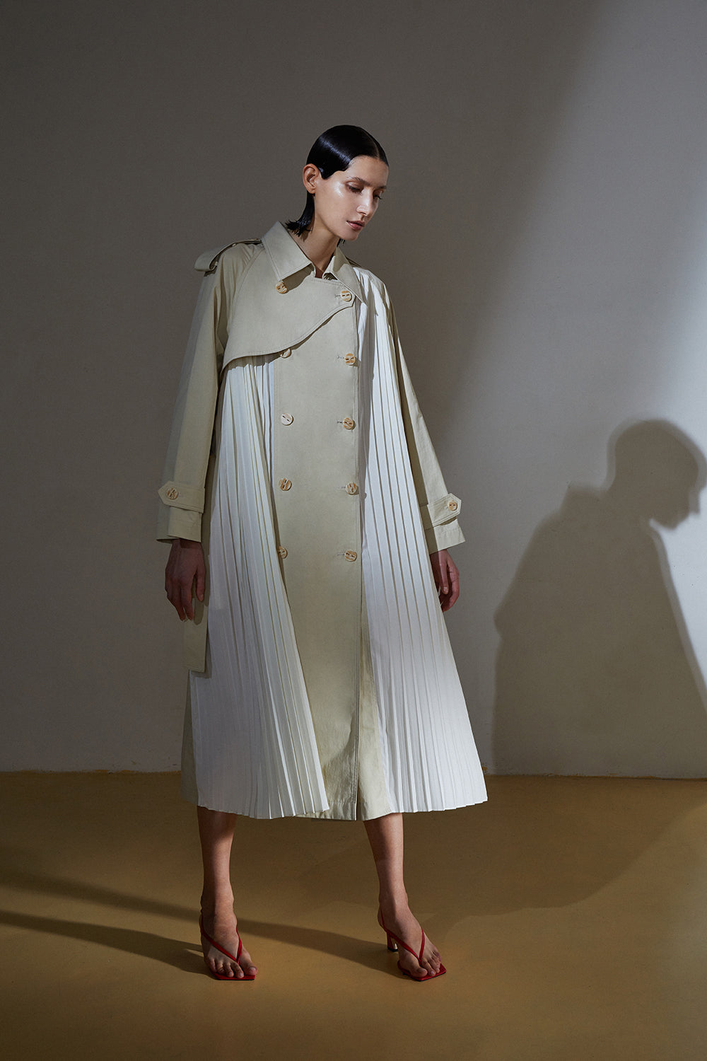 Pleated Bell Trench Coat-Beige/Ivory