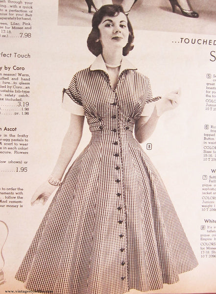 1950s dress with full skirt