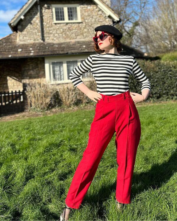 Dorothy Trousers in red and Janet Top in black stipre.jpg__PID:00529759-95b9-44d4-a90c-829795fcad03