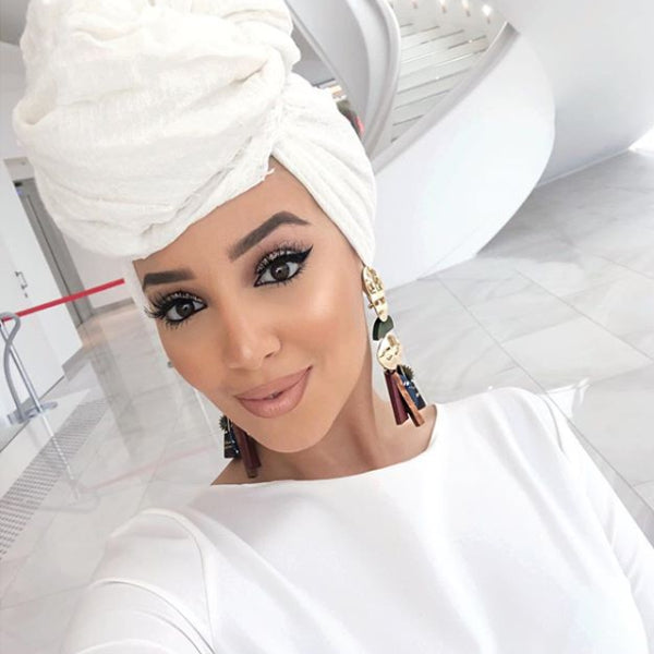 Modest Fashion Mall How to match your makeup with your Head coverings white head coverings White head covering