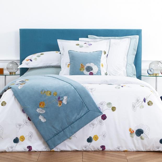 How To Perfectly And Stylishly Make Your Bed Perfectly And Stylishl