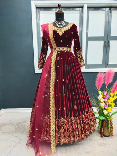 Shop Wine Velvet Padded Dabka Zardosi Handwork Floor Length Gown - Gowns  Online in India | Colorauction