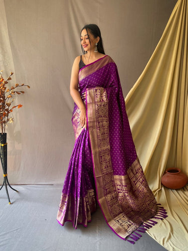 Party wear Plain Purple Silk Saree Golden border at Rs.700/Piece in  aurangabad offer by Hoorain Collection