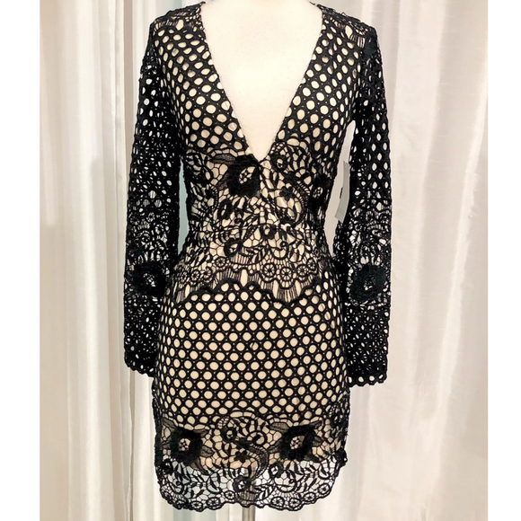 TOBI Black & Nude Netted Long Sleeve Laced Short Dress Size S