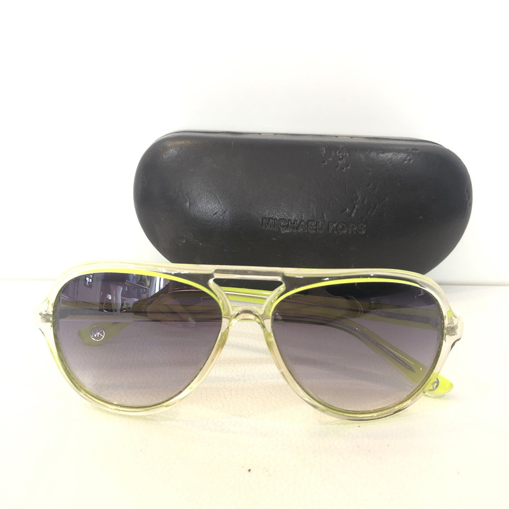 MICHAEL KORS Green & Black M2811S Caicos Aviator Sunglasses – Style  Exchange Boutique PGH