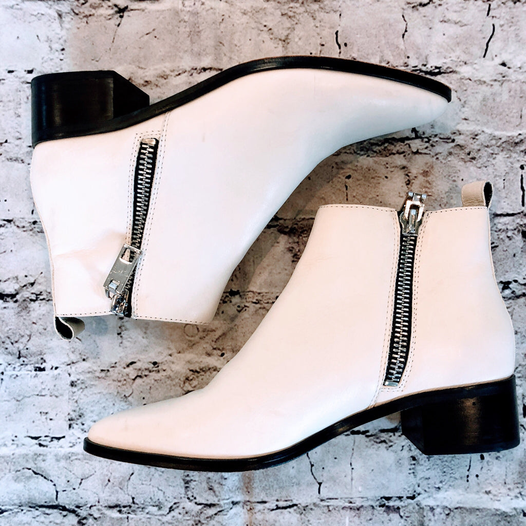 dolce vita double zip bootie