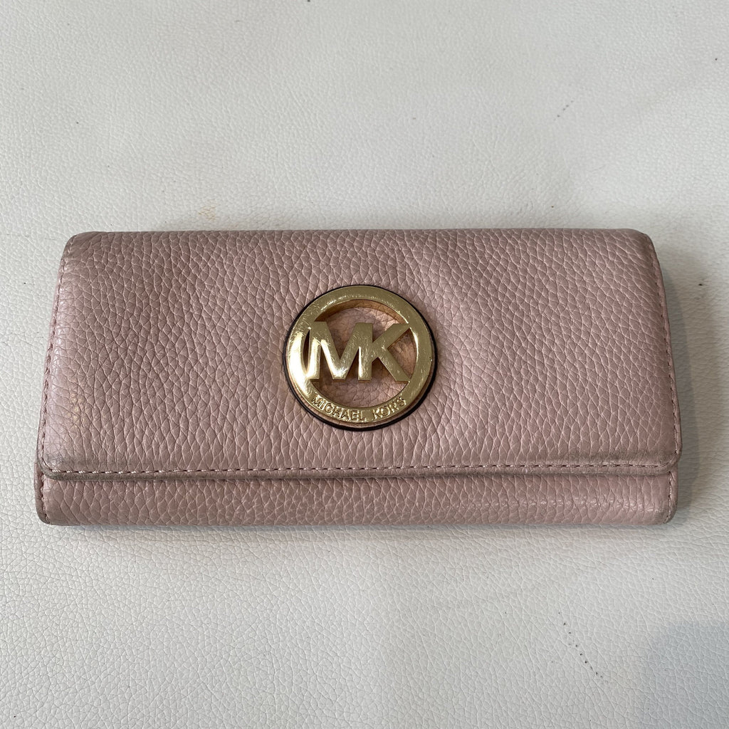 MK pink wallet