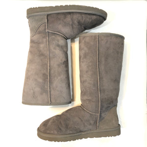 grey tall uggs