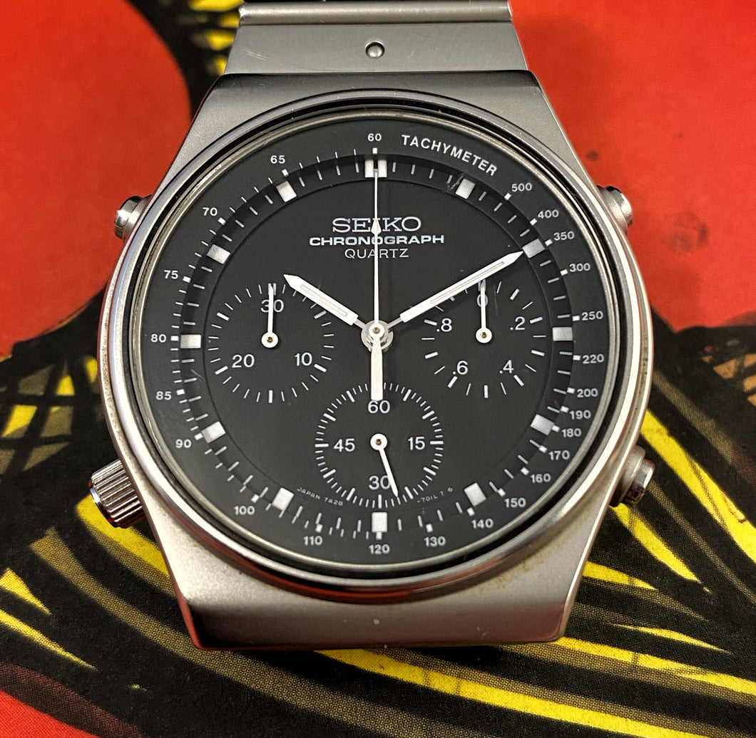 SLICK~1982 SEIKO SPEEDMASTER 7A28-701A – RETROWATCHGUY