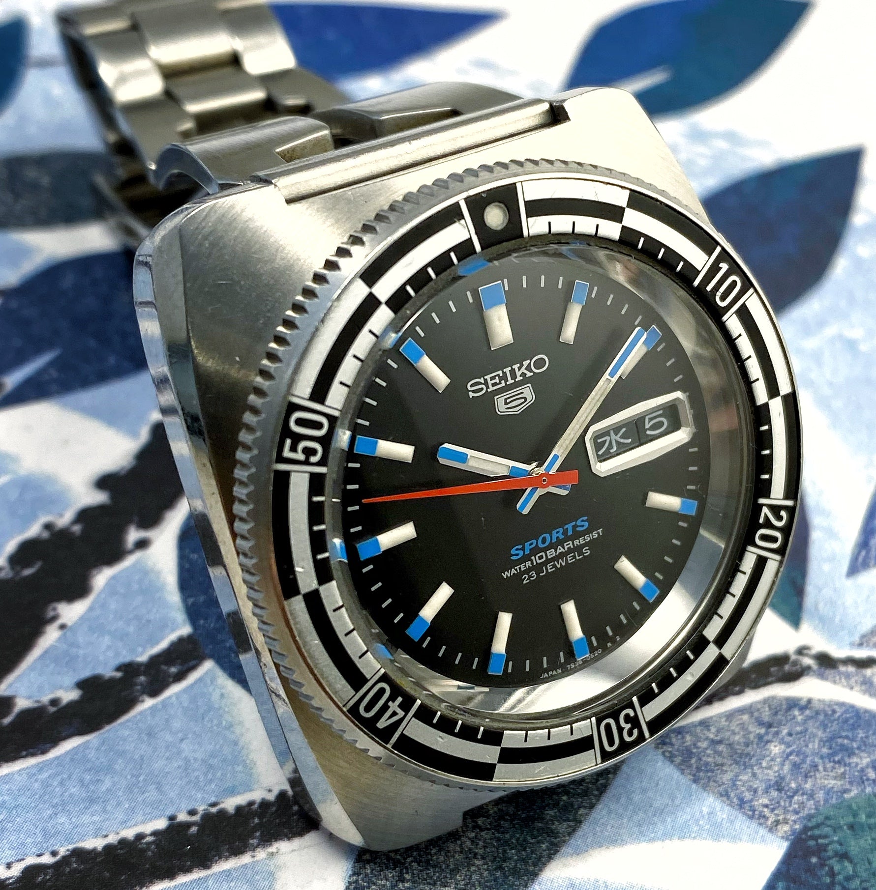 CRISP~1997 SEIKO JDM 7S36-0070 REISSUE RALLY DIVER – RETROWATCHGUY