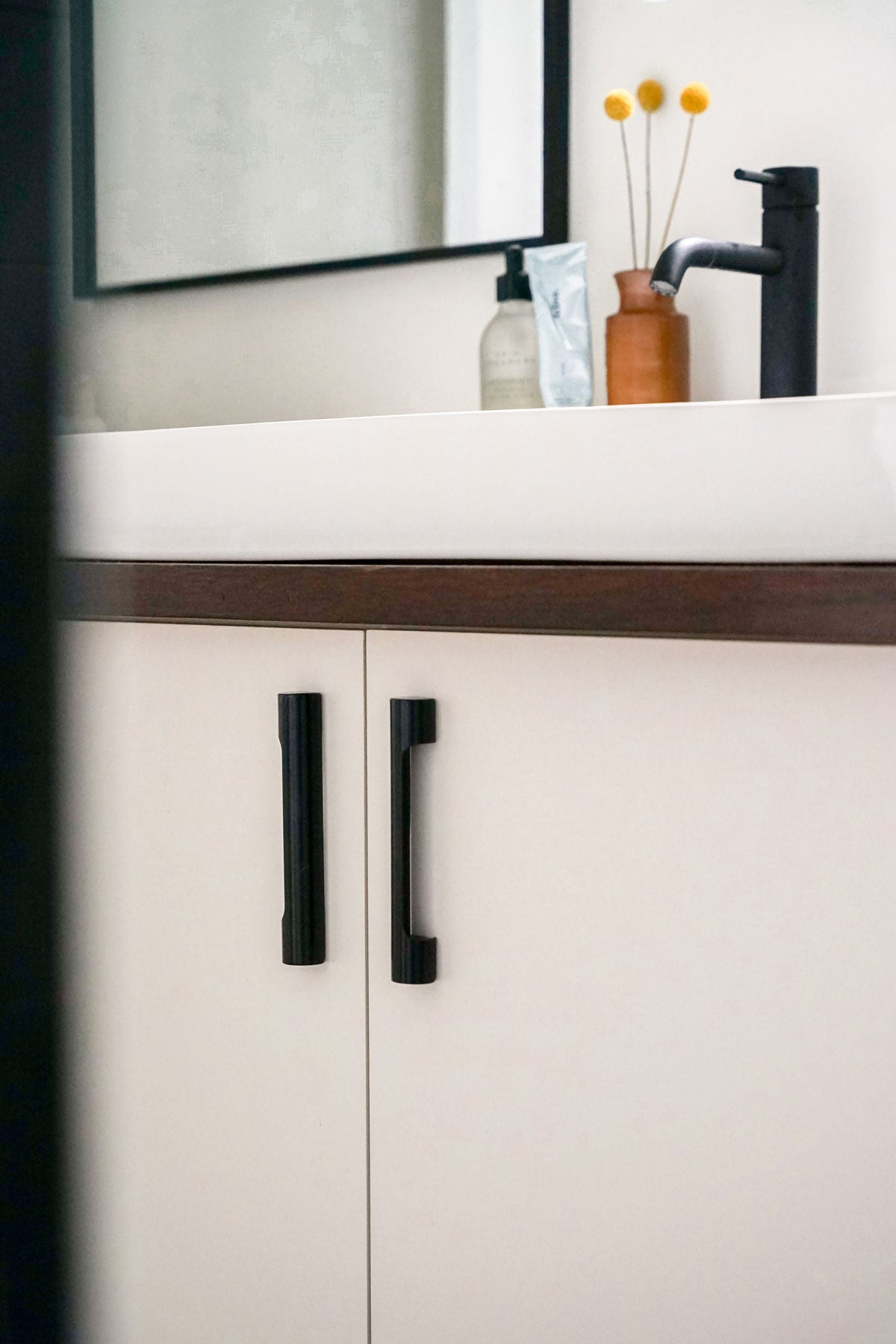 Montreal Cabinet Handles in bathroom - Pedersen + Lennard