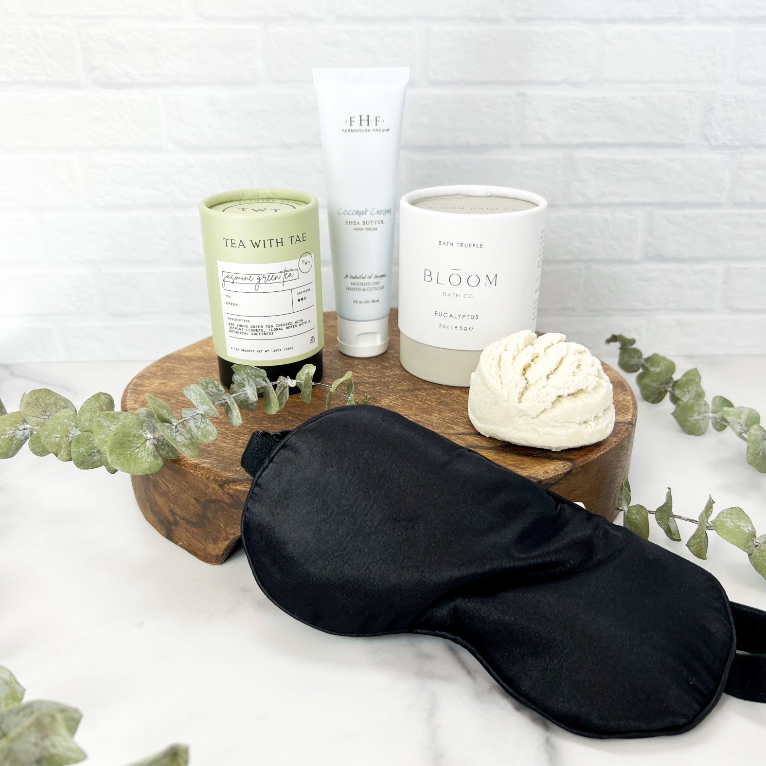 Home Sweet Home Luxury Curated Gift Box – Luxe & Bloom