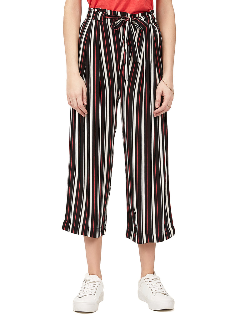 Printed Pleated Gaucho Pants