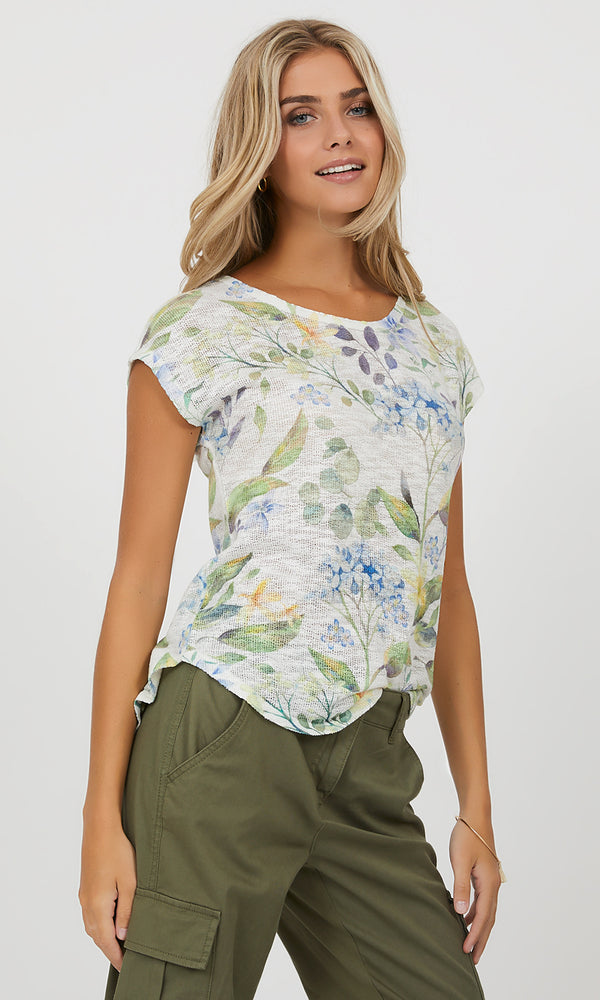 Women's Tops, Blouses, T-shirts, Sweaters & Camis | Suzy Shier