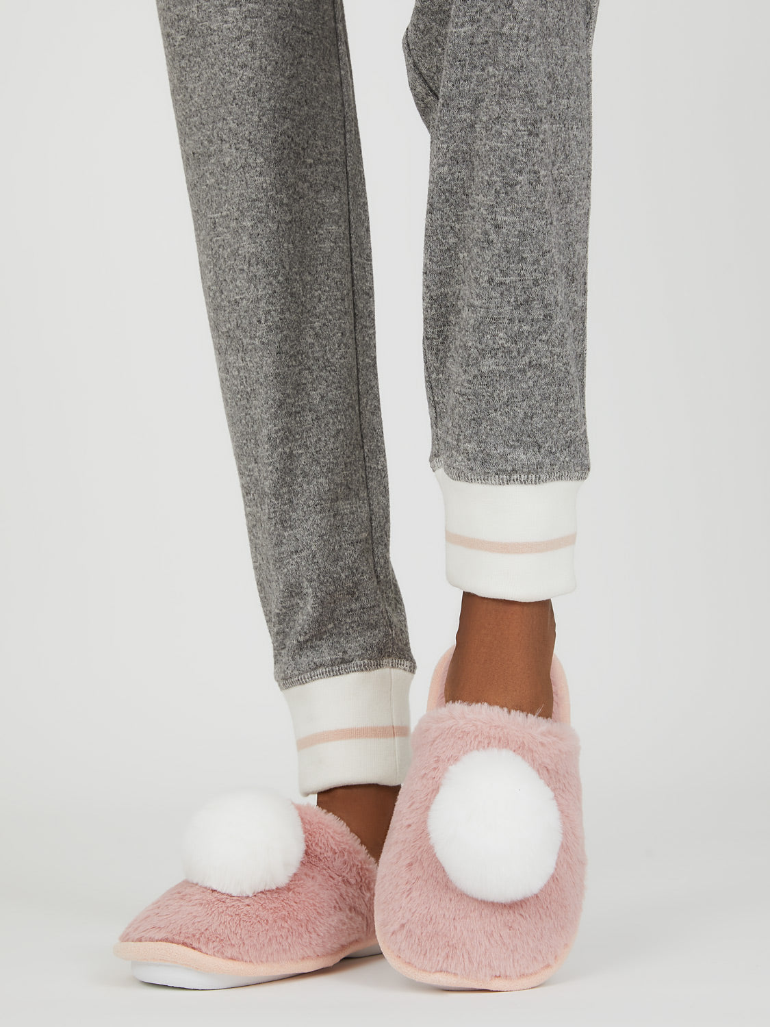 fluffy pom pom slippers