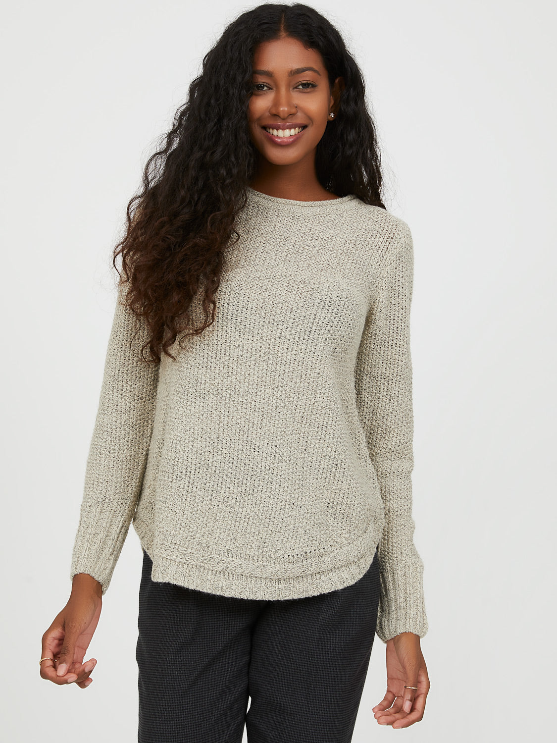 round hem sweater