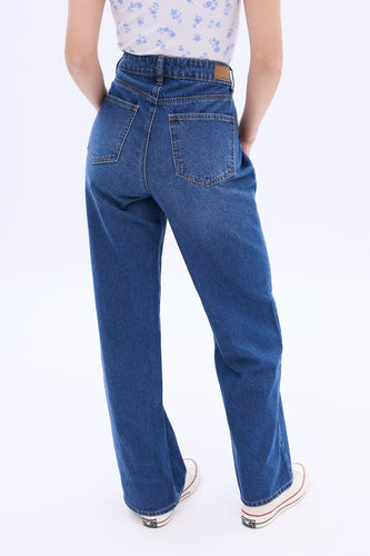 Wide Leg, Baggy, Flared & Mom Jeans for Women