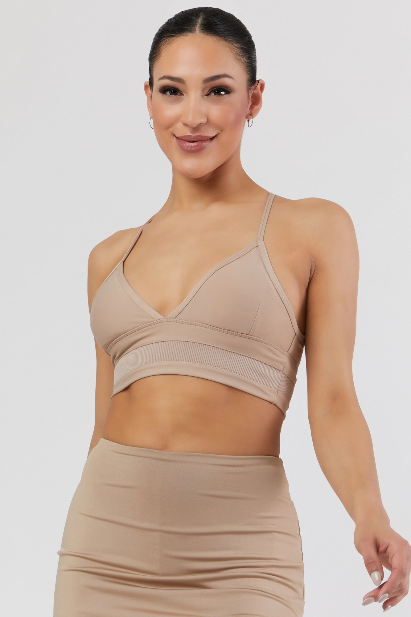 urban planet v-neck racerback sports bra top | taupe | small | women's