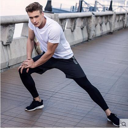 Can Men Wear Leggings? Yes! Leggings Style Tips For Men – MomMe