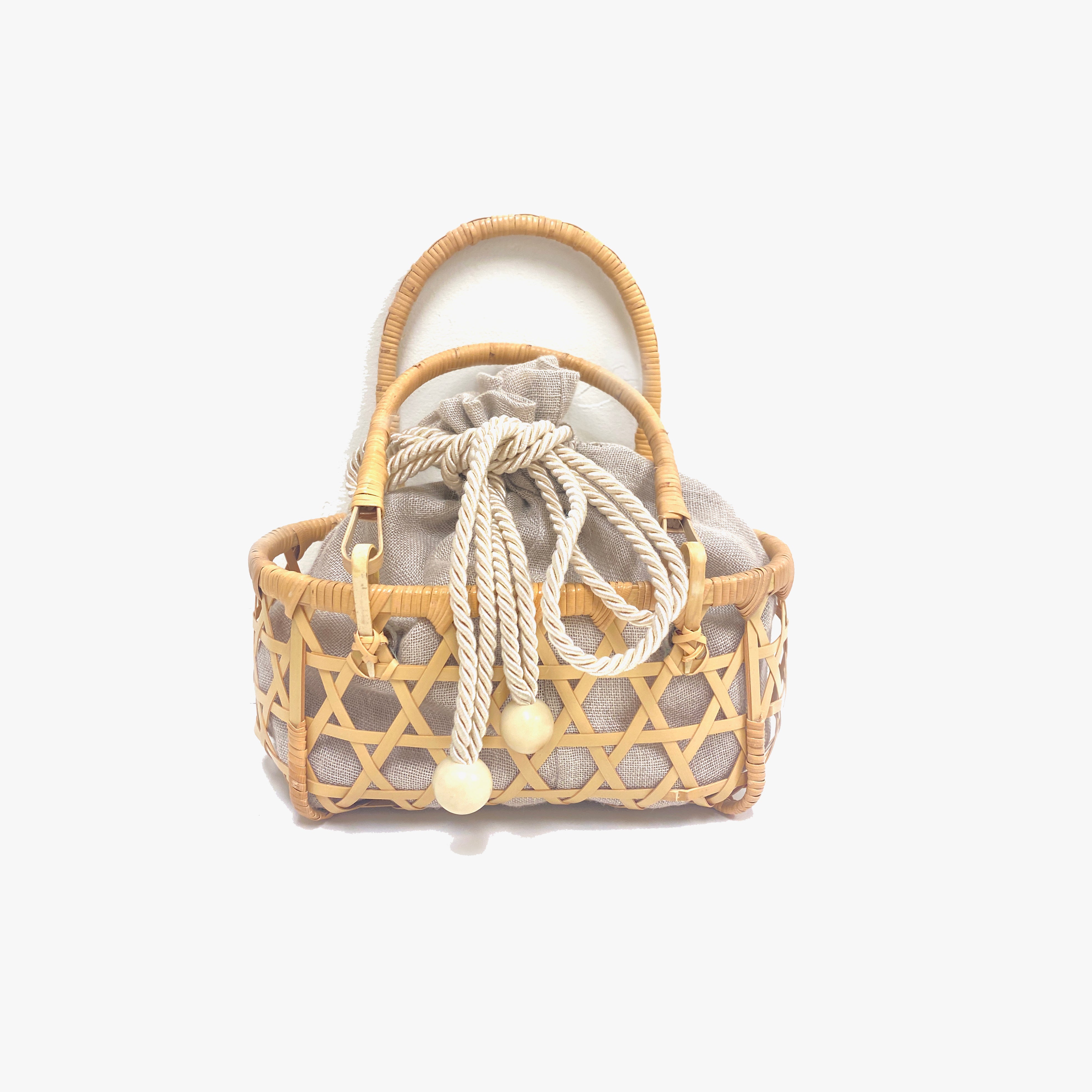 Bamboo Hand Bag with Jarina Seed and Silk,