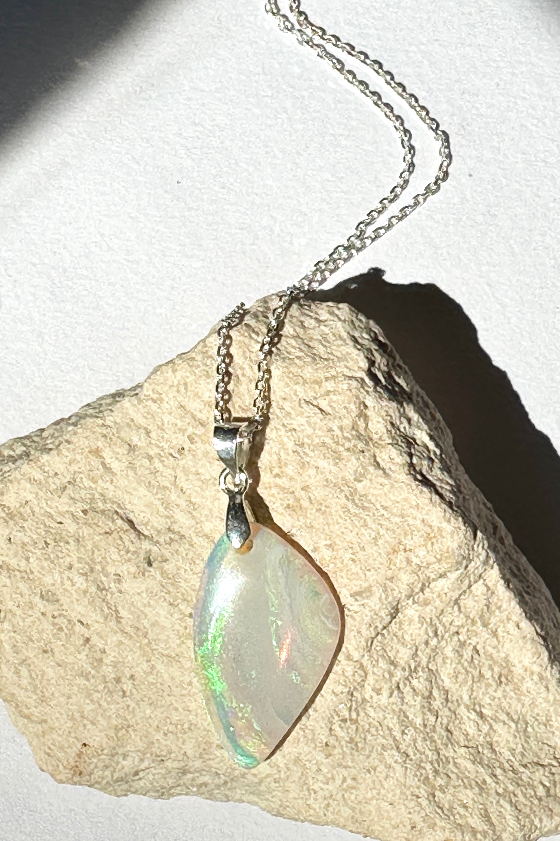 Pendant Australian Crystal Opal Whisper 2