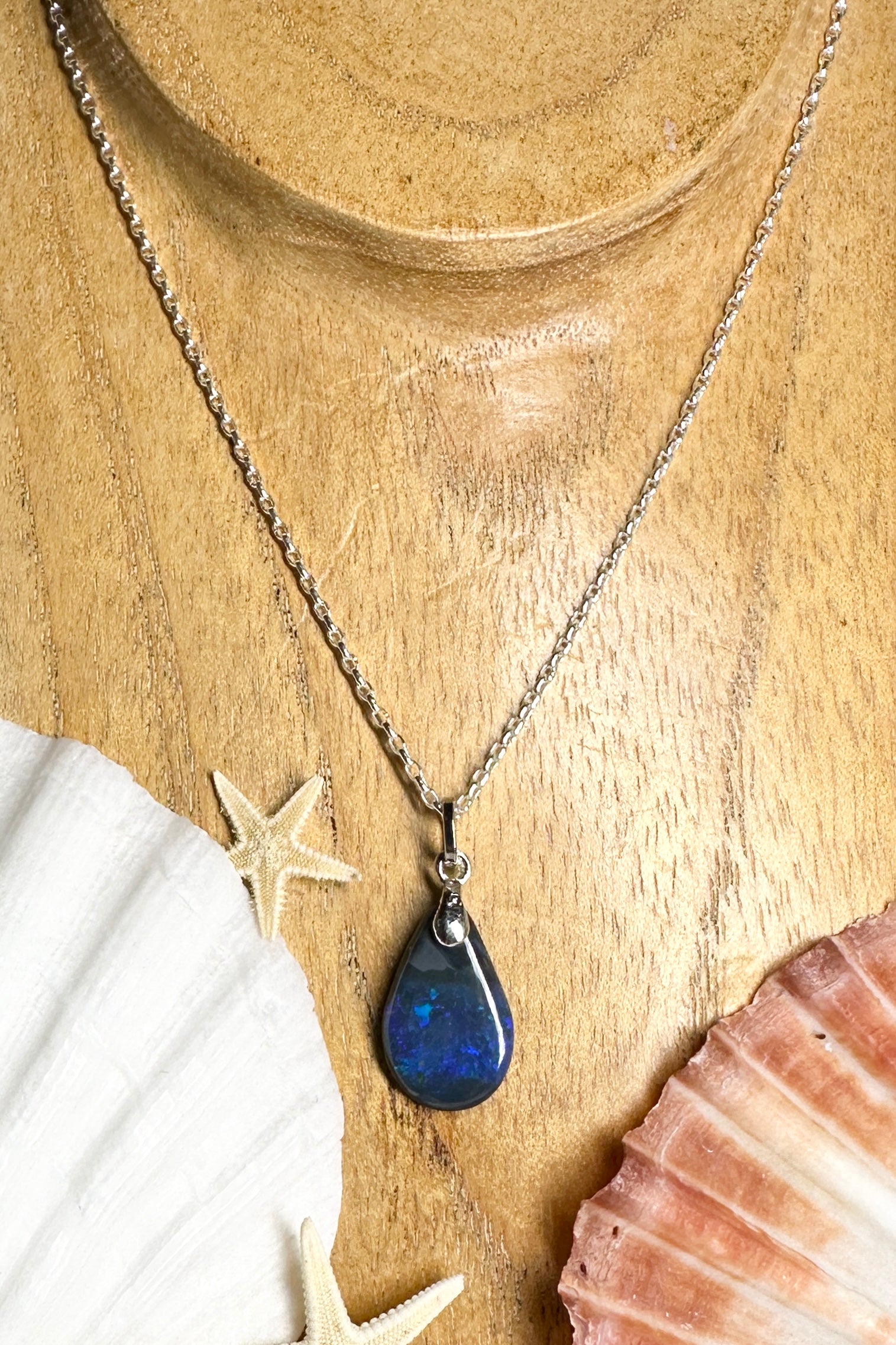 Pendant Australian Black Opal Still Waters