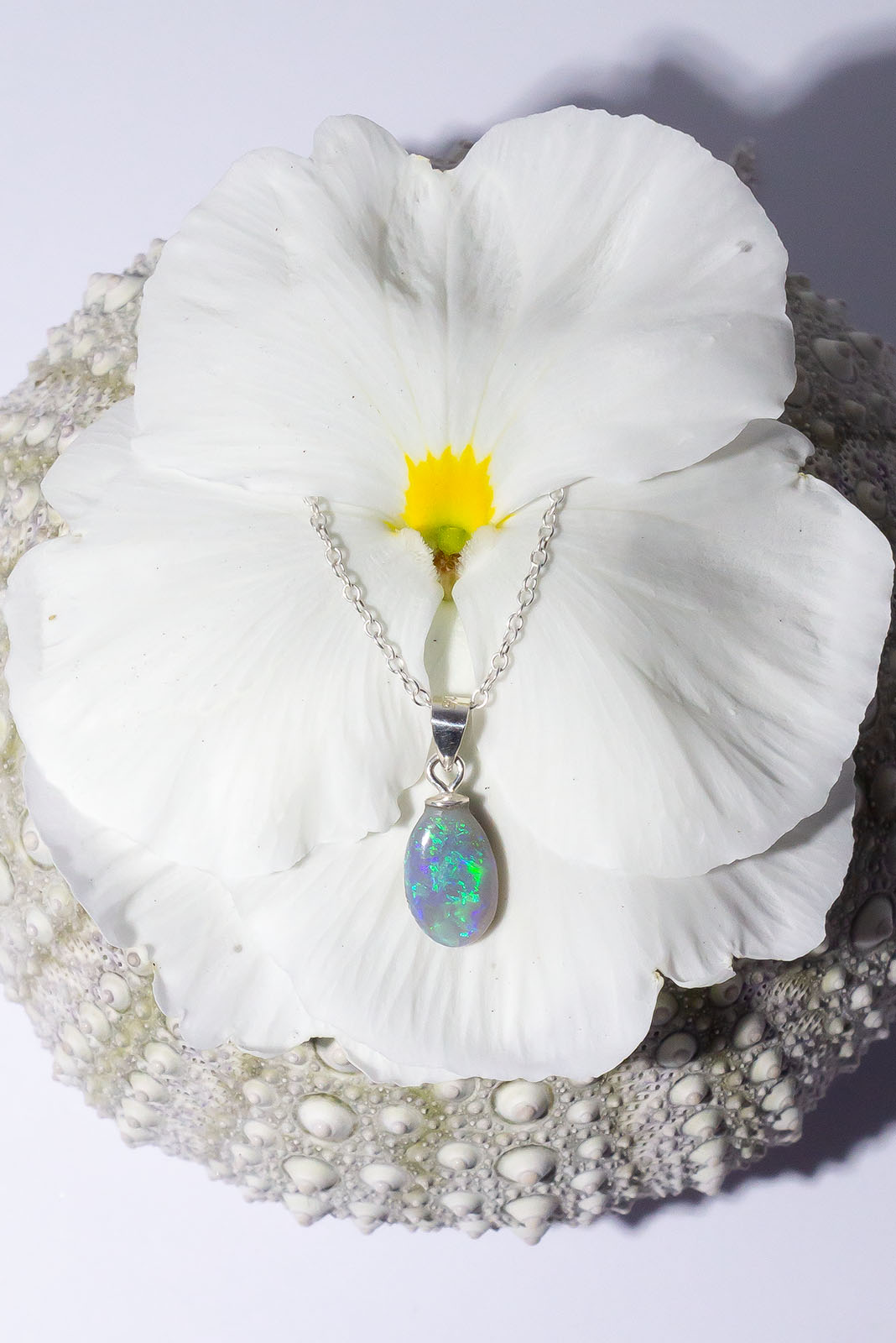 Pendant Australian Opal Tiny Tinsel