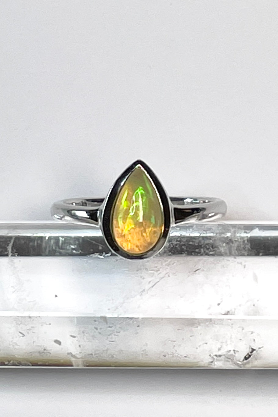 Ring with Opal Cabochon in 925 Silver Setting Droplet M