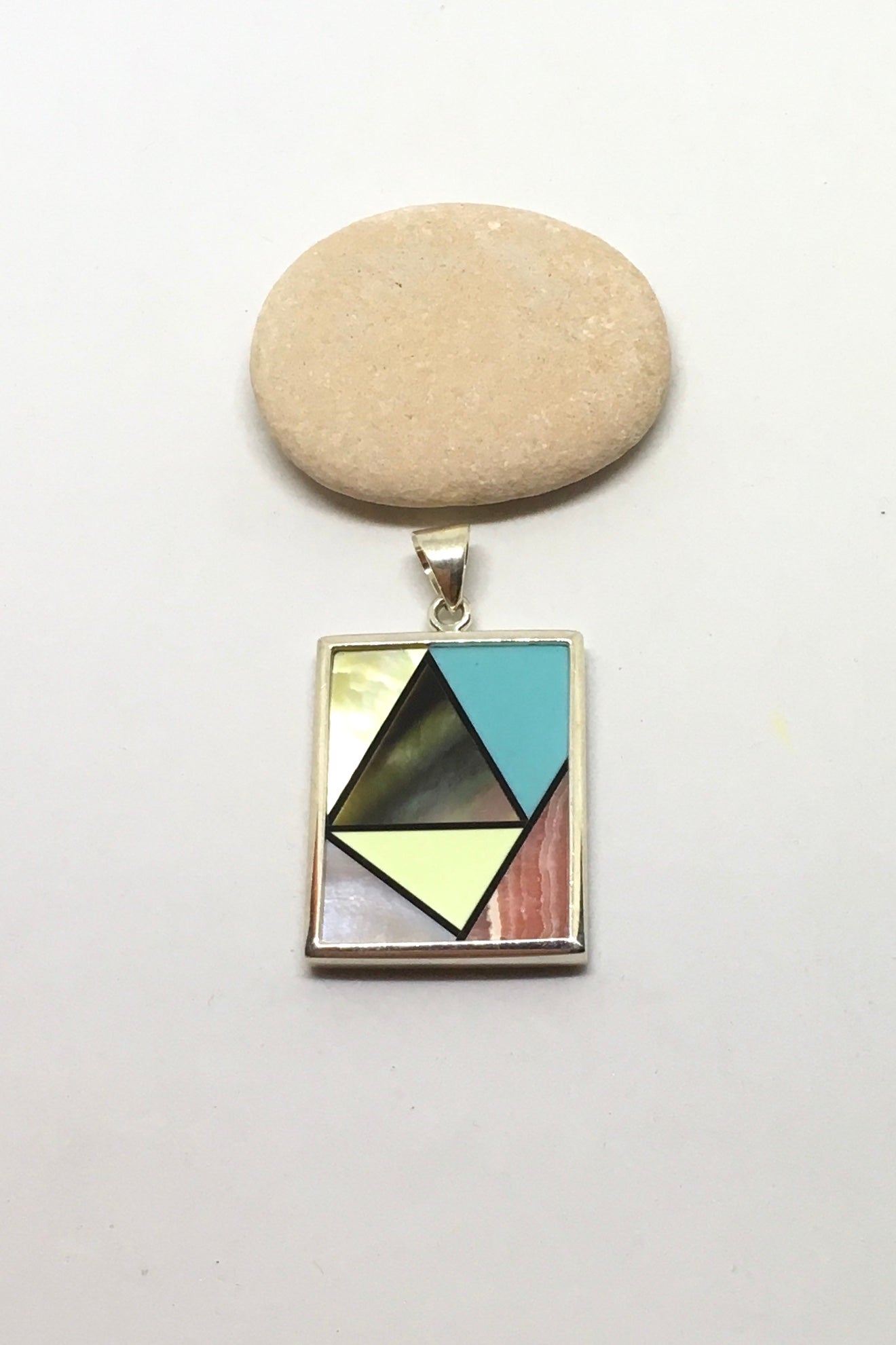 Pendant Heart of Stone and Shell in Rectangle shape