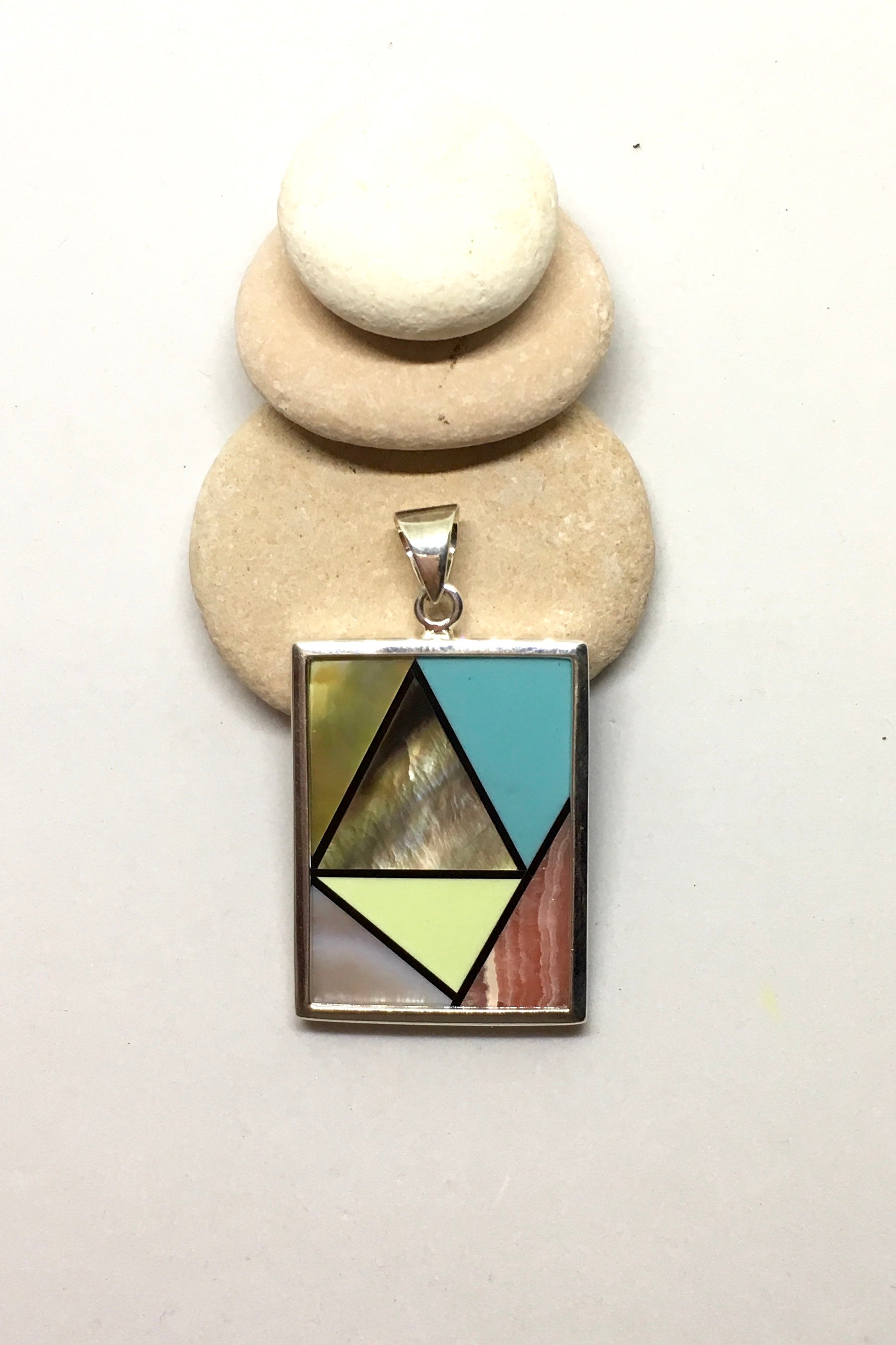 Pendant Heart of Stone and Shell in Rectangle shape