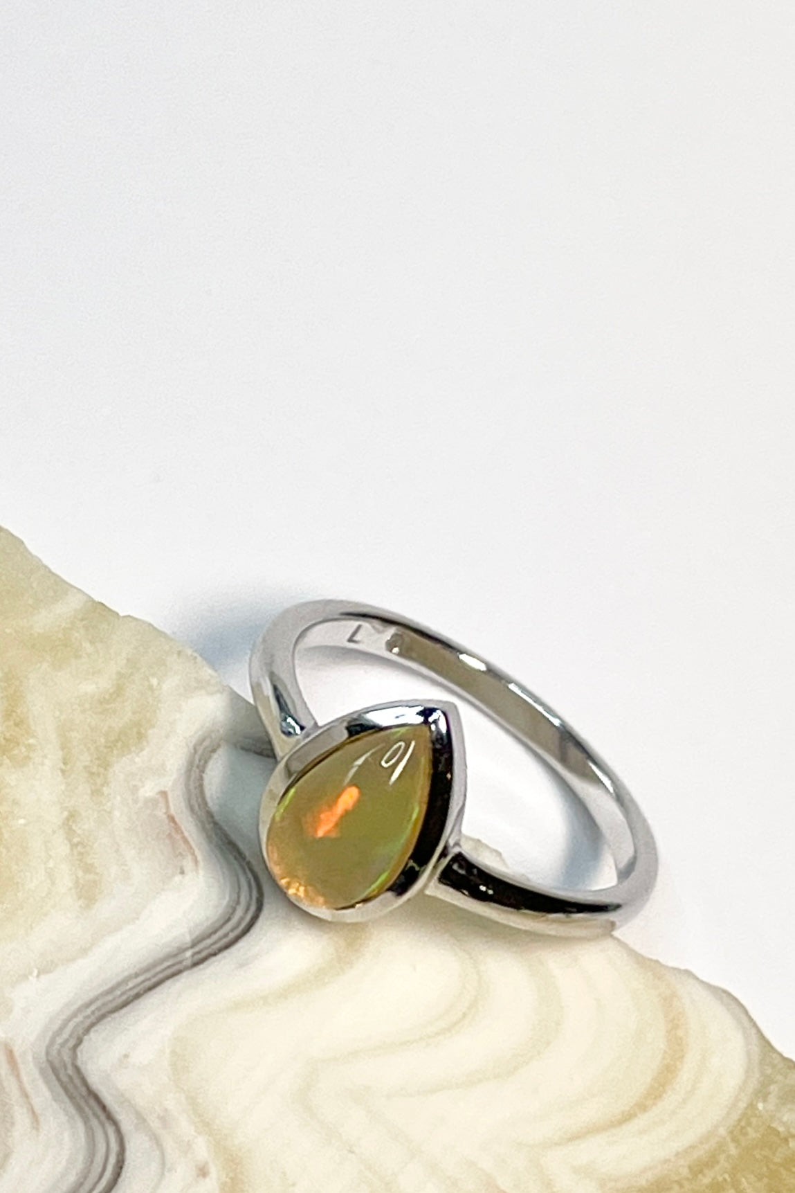 Ring with Opal Cabochon in 925 Silver Setting Droplet M