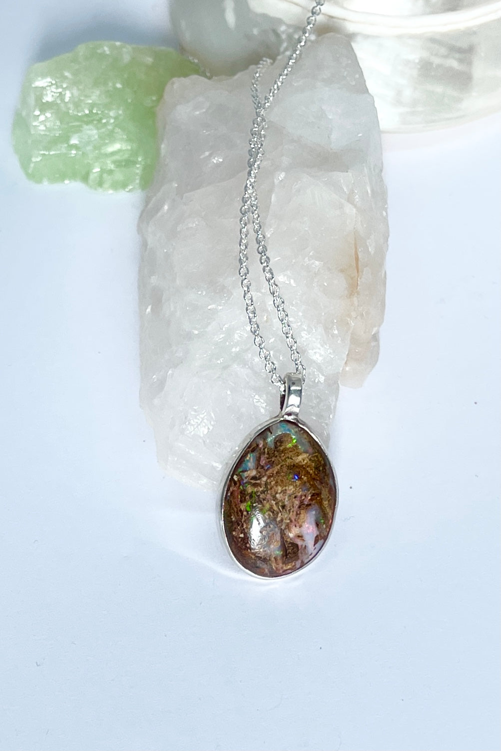 Pendant Australian Opal Woods