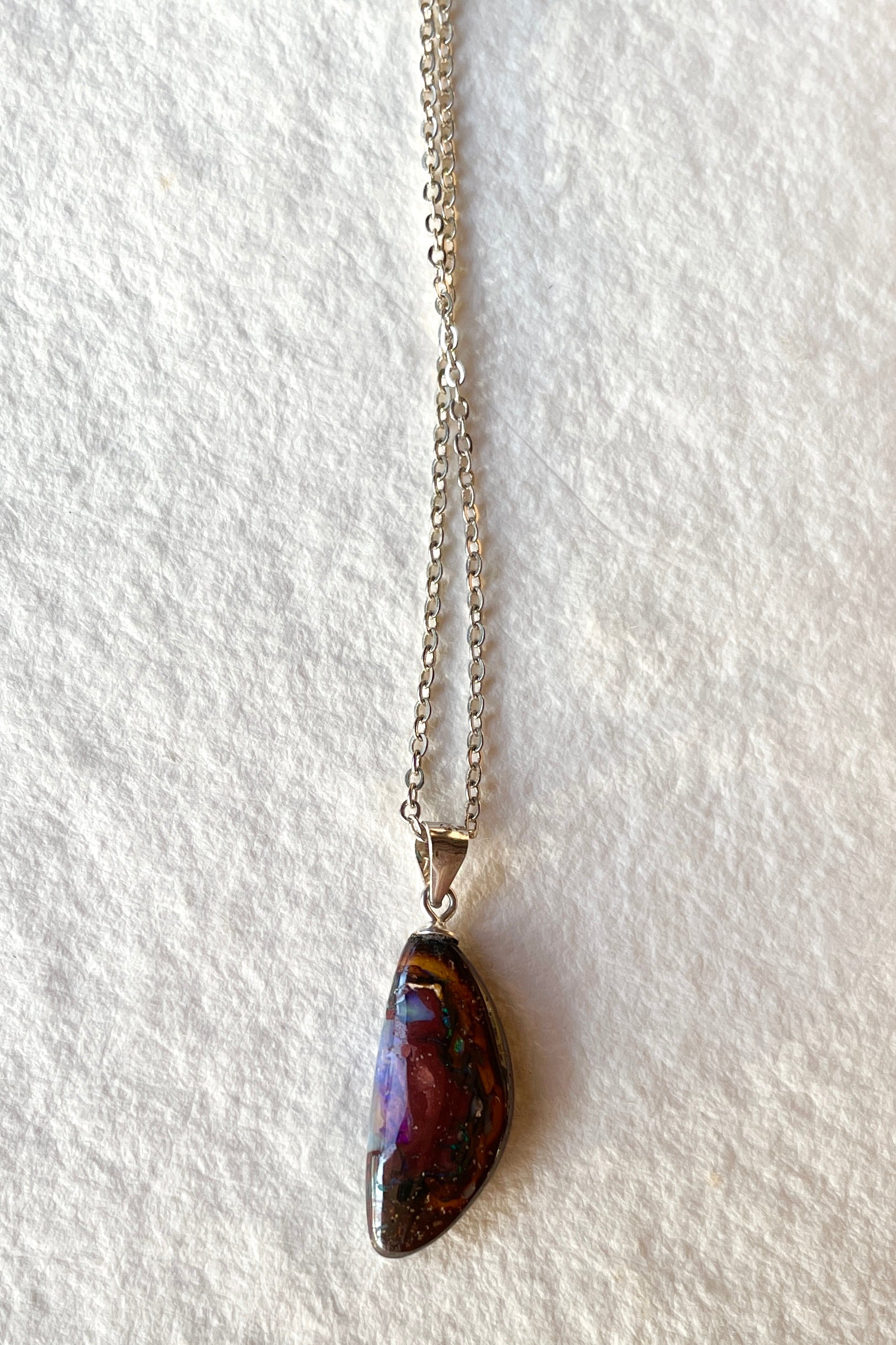 Pendant Australian Opal Ridge L.R.