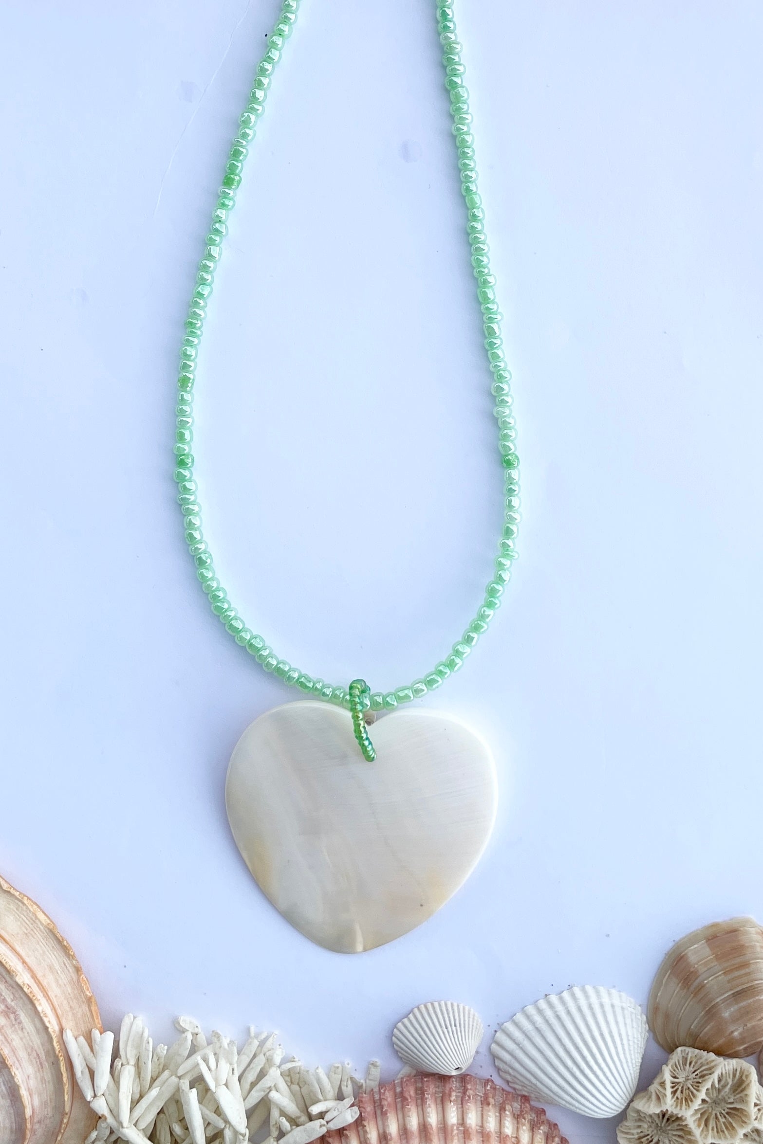 Necklace Shell Island Heart Green