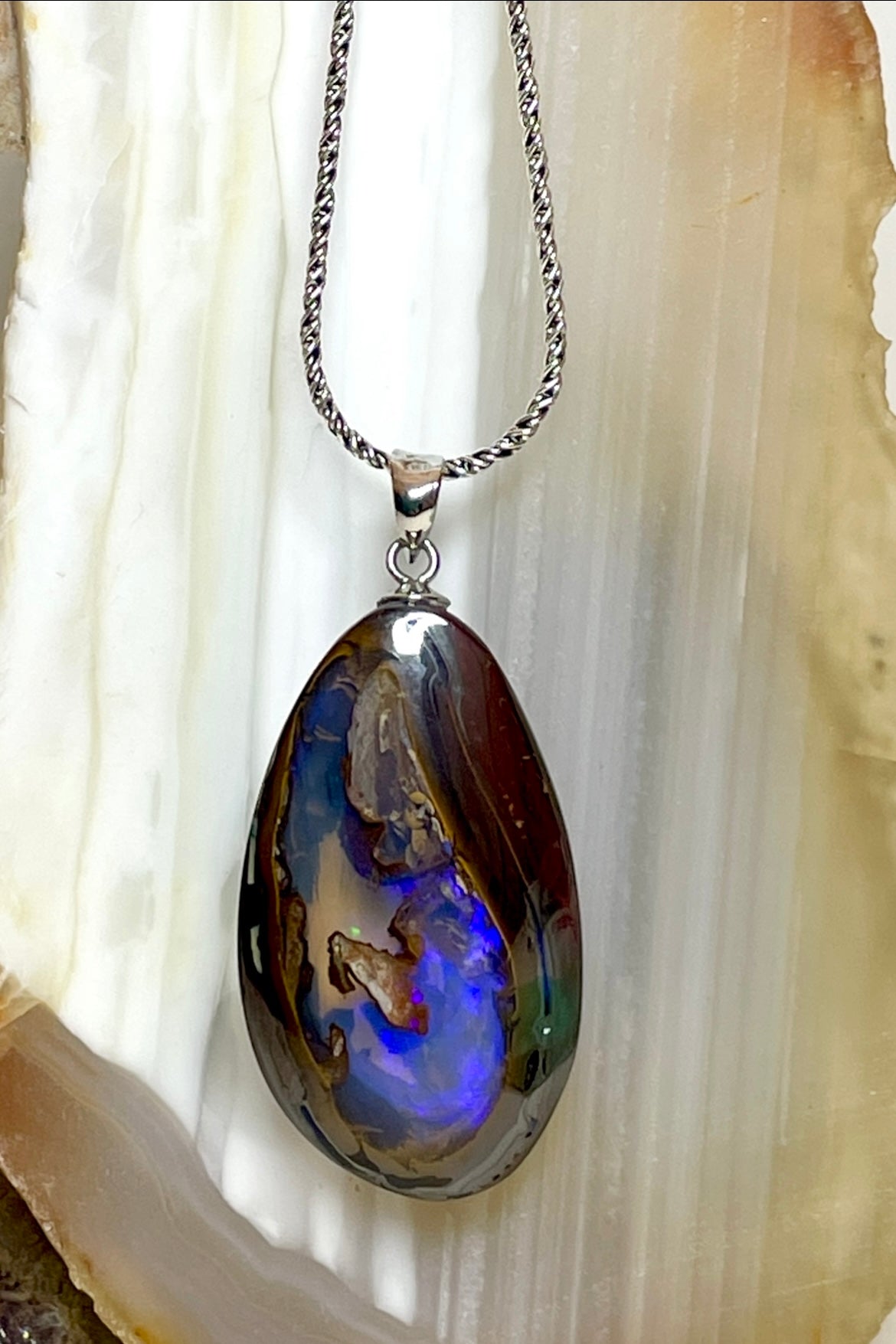 Pendant Australian Opal Crystal Window