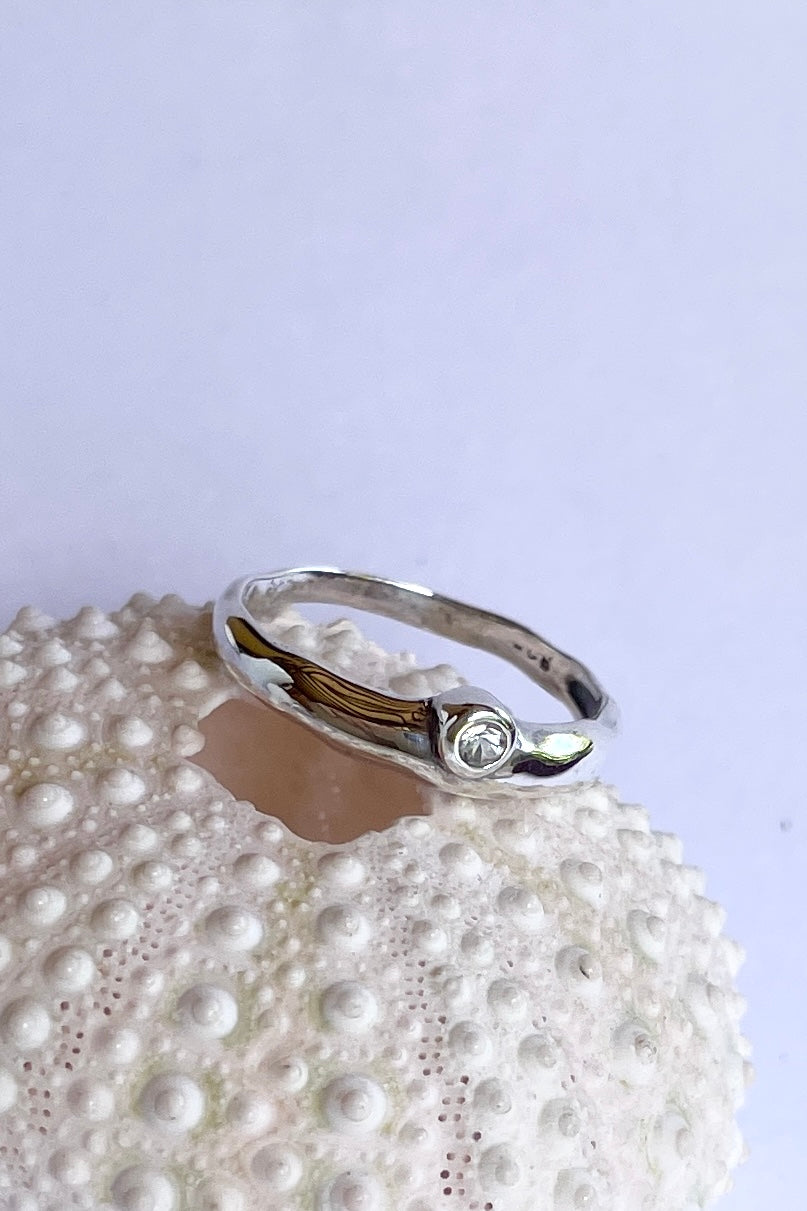 Ring Pemba Ripple White Sapphire and Silver