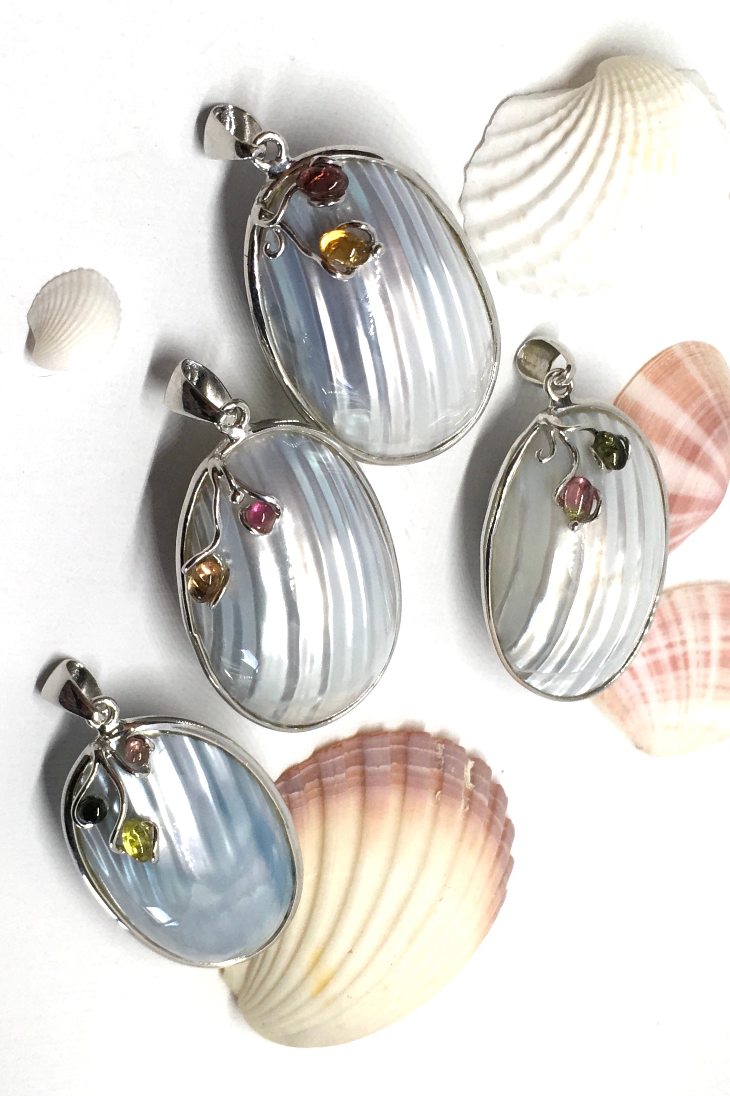 Pendant Shell with Tourmaline and Silver in Silvery Blue Colour