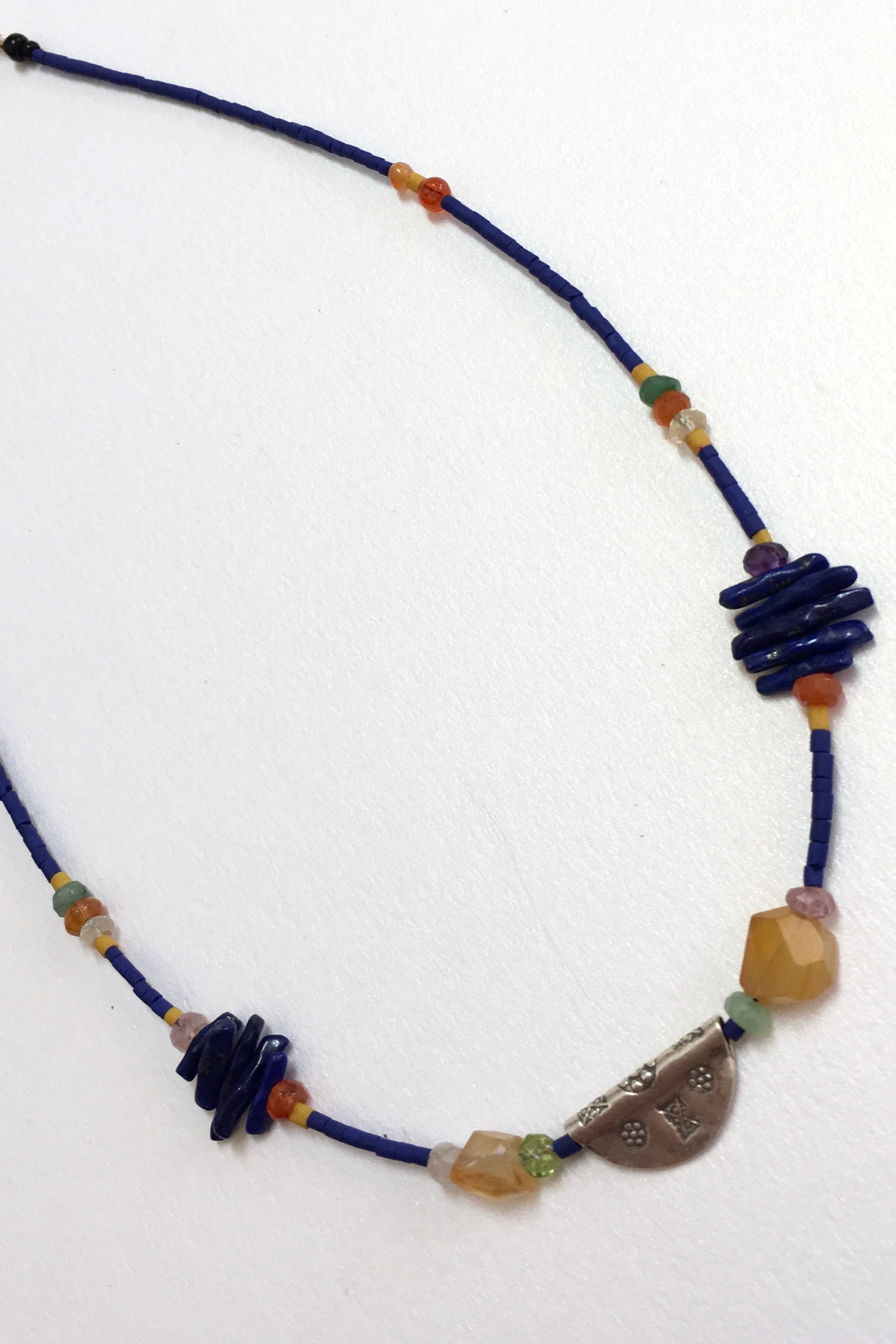 Necklace Cay Amulet with Lapis Lazuli