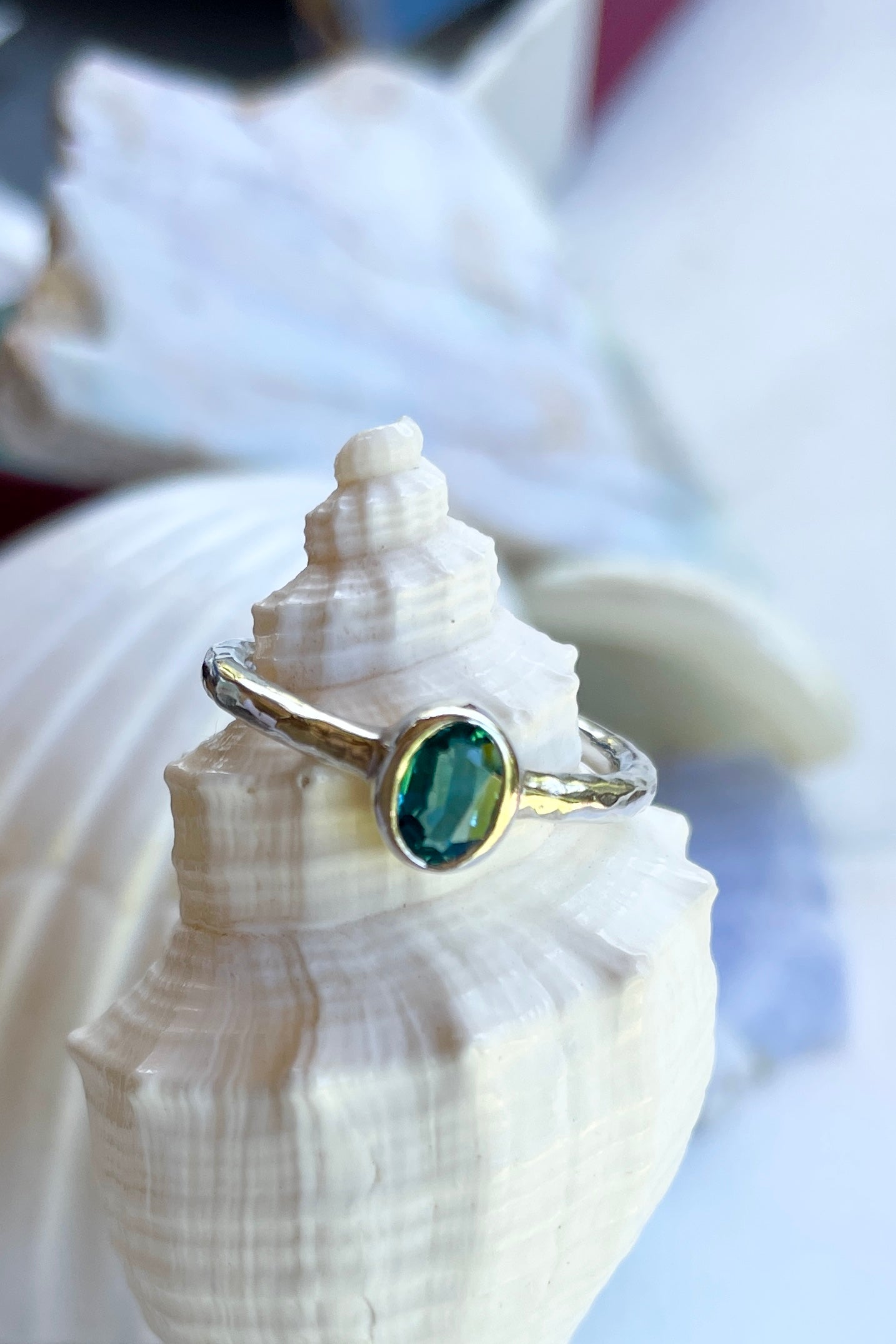 Ring Blue Tourmaline Oval H Silver