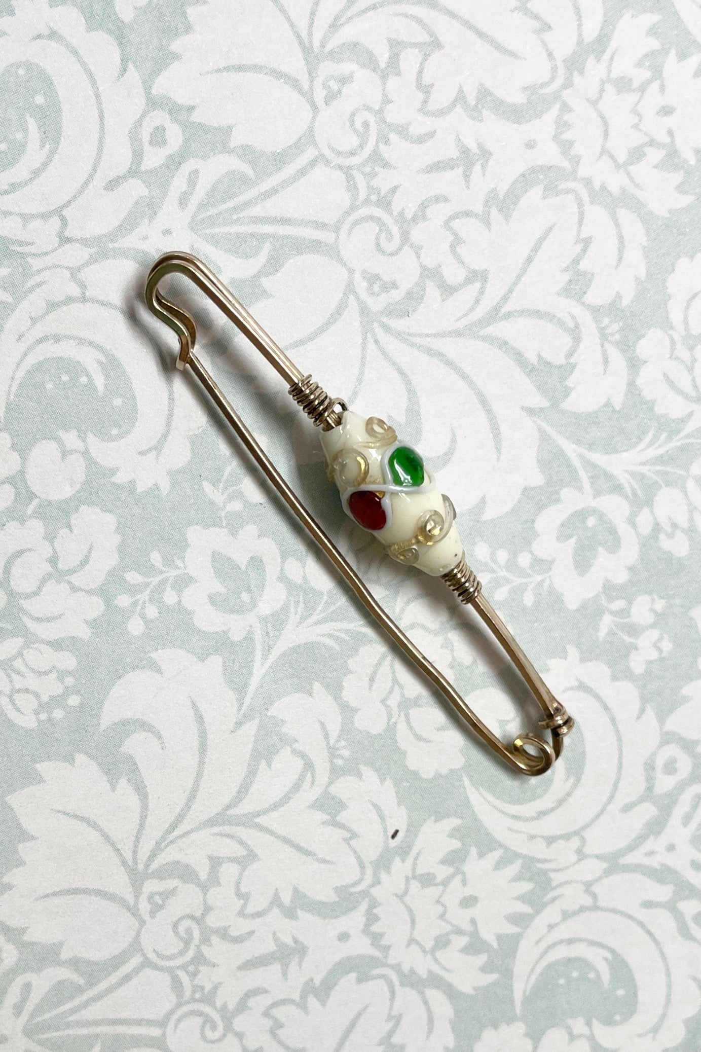 Brooch Tie Pin Retro Bead