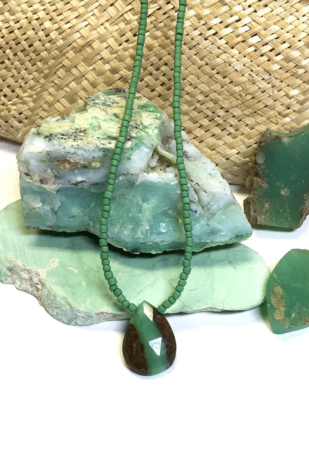 Necklace Cay Chrysoprase Pendant